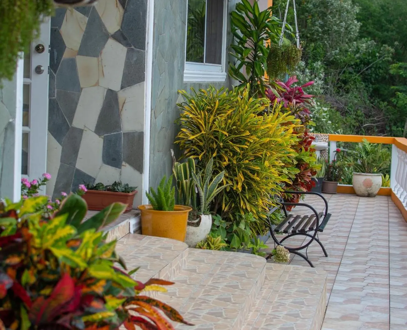 Mountain View Apartments Gros Islet