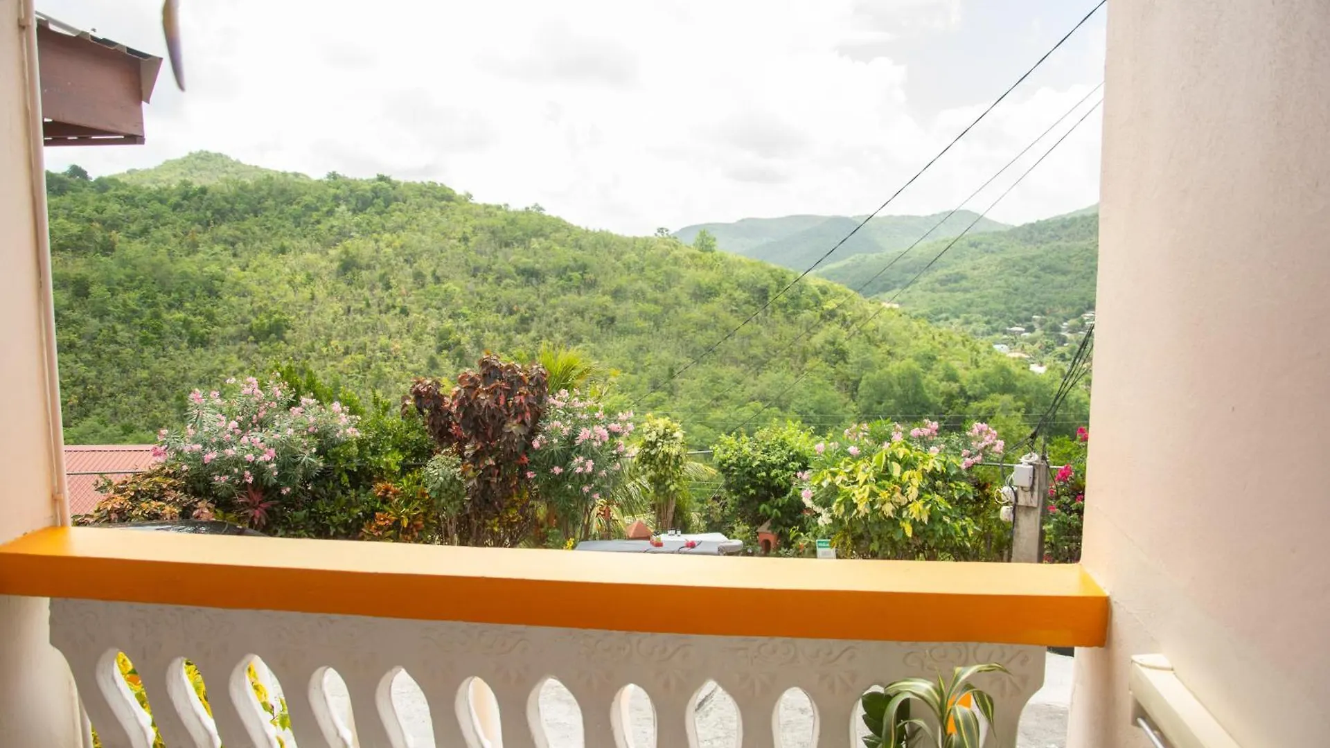 Mountain View Apartments Gros Islet